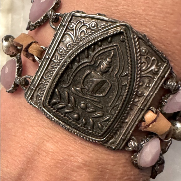 LUCKY BRAND Vintage Magnetic Clasp Bracelet EUC - Picture 3 of 4